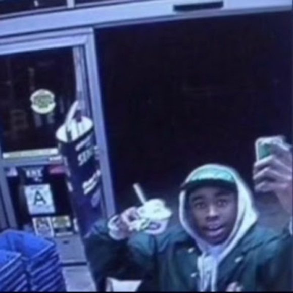 Meet your Posher, Anthony - Picture 1 of 1